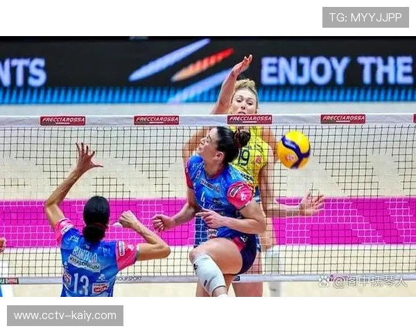 意大利杯半决赛科莫3-0诺瓦拉,朱婷一传稳健 意大利杯半决赛科莫3-0诺瓦拉,朱婷一传稳健